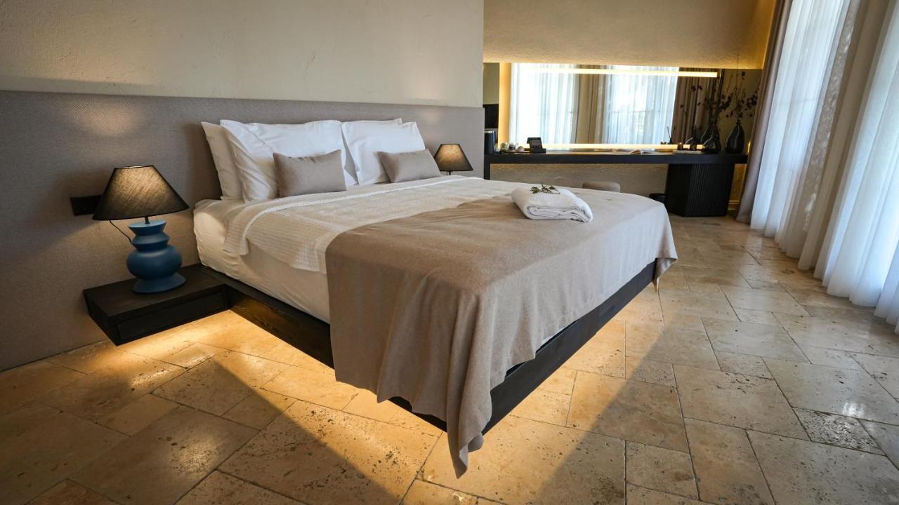 Отель Maja Luxury Кешме Экстерьер фото